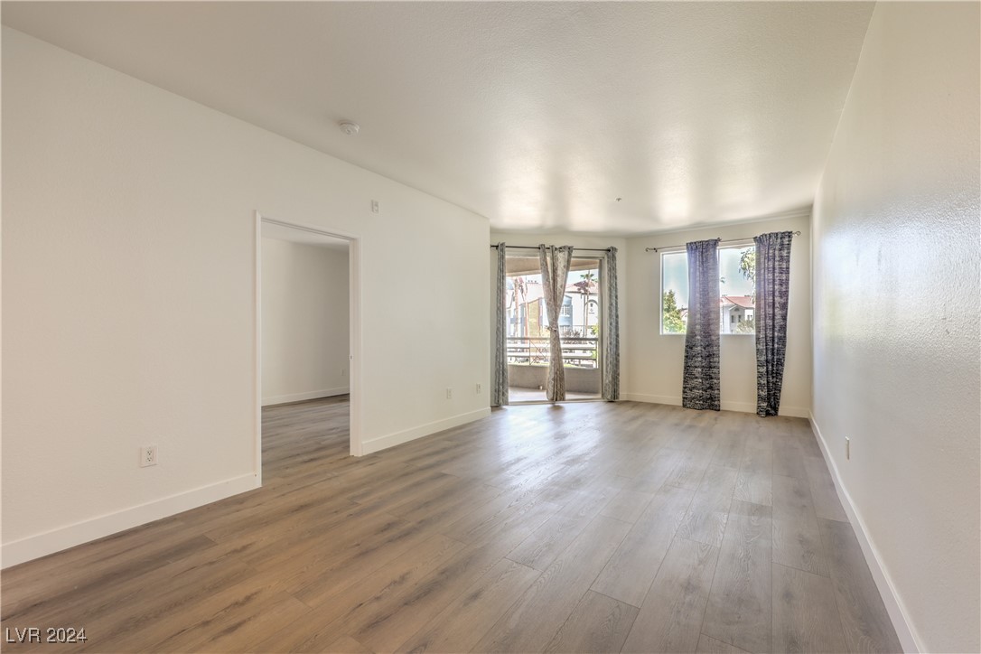 210 East Flamingo Road, Unit 124 Las Vegas, NV 89169 - Photo 5 of 35 Gallery Image 5