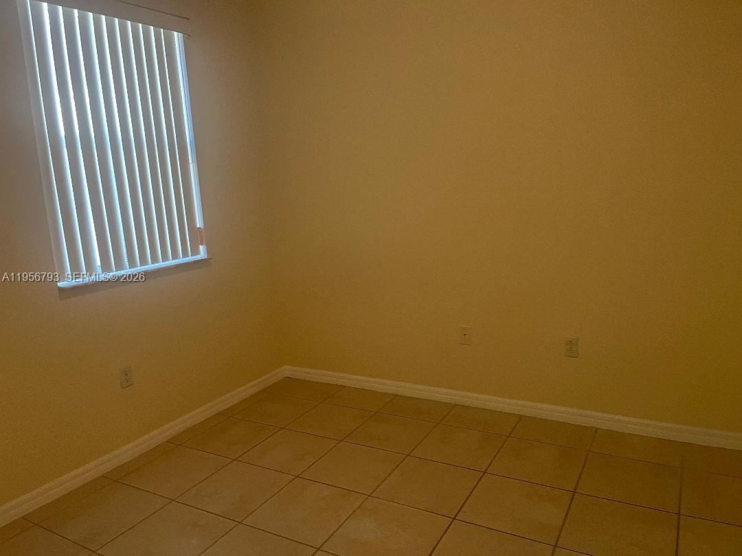 11723 Southwest 137th Path, Unit 11723 Miami, FL 33186 - Photo 7 of 29