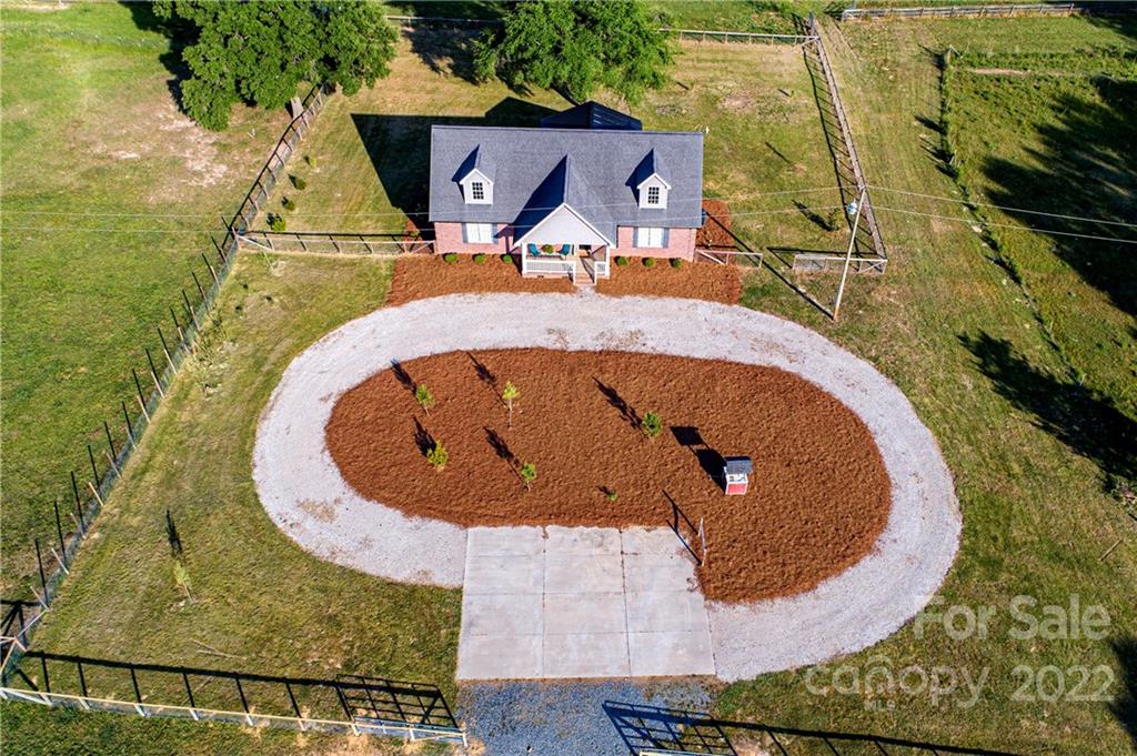 6544 Crayton Road Mount Pleasant, NC 28124 - Photo 10 of 48 Gallery Image 10