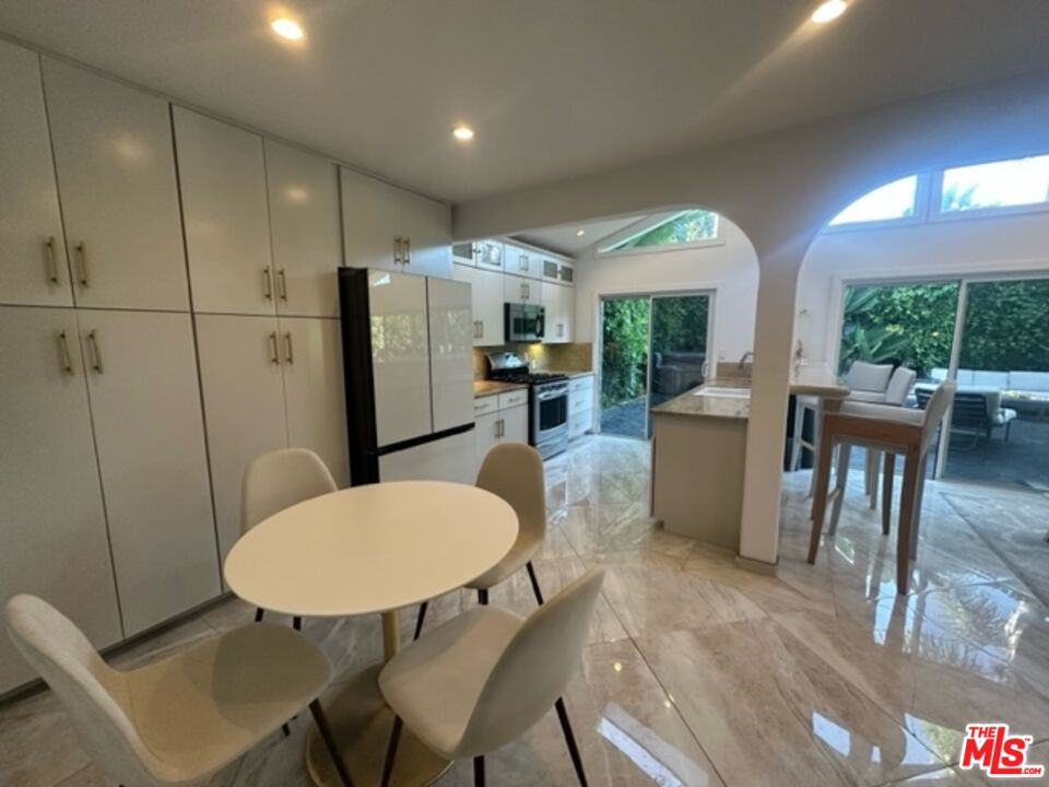 425 Sunridge Street Playa del Rey, CA 90293 - Photo 35 of 46