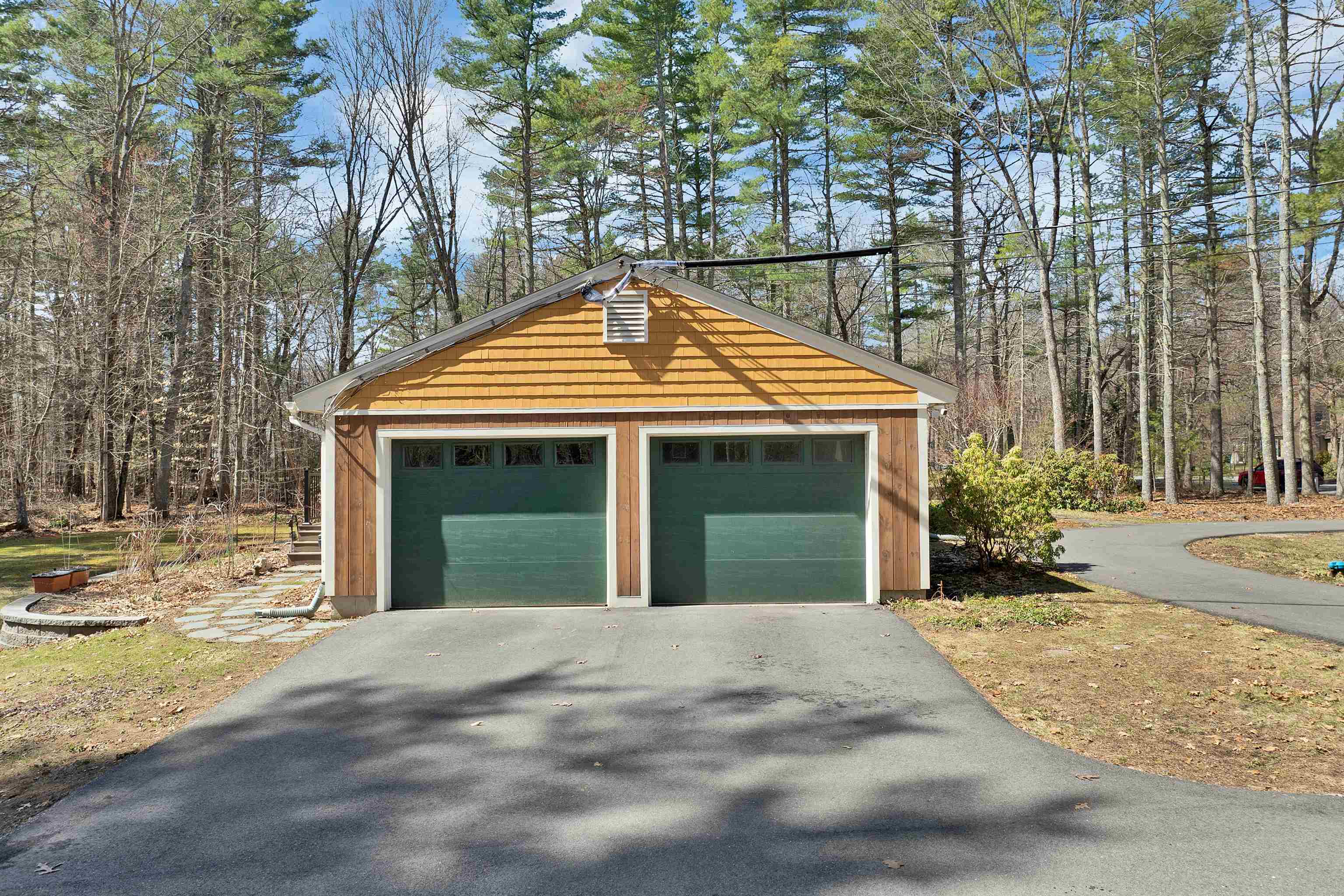 50 James Farm Road Lee, NH 03861 - Photo 4 of 55