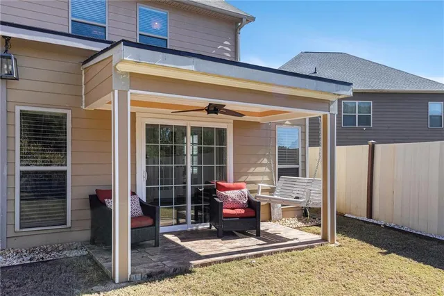 a living room filled with furniture