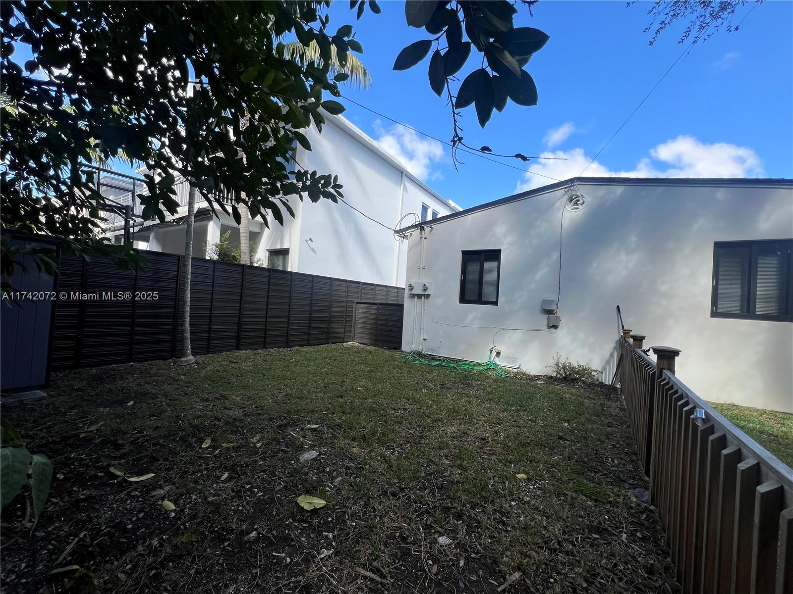 3764 Southwest 27th Lane, Unit 3764 Miami, FL 33134 - Photo 15 of 16