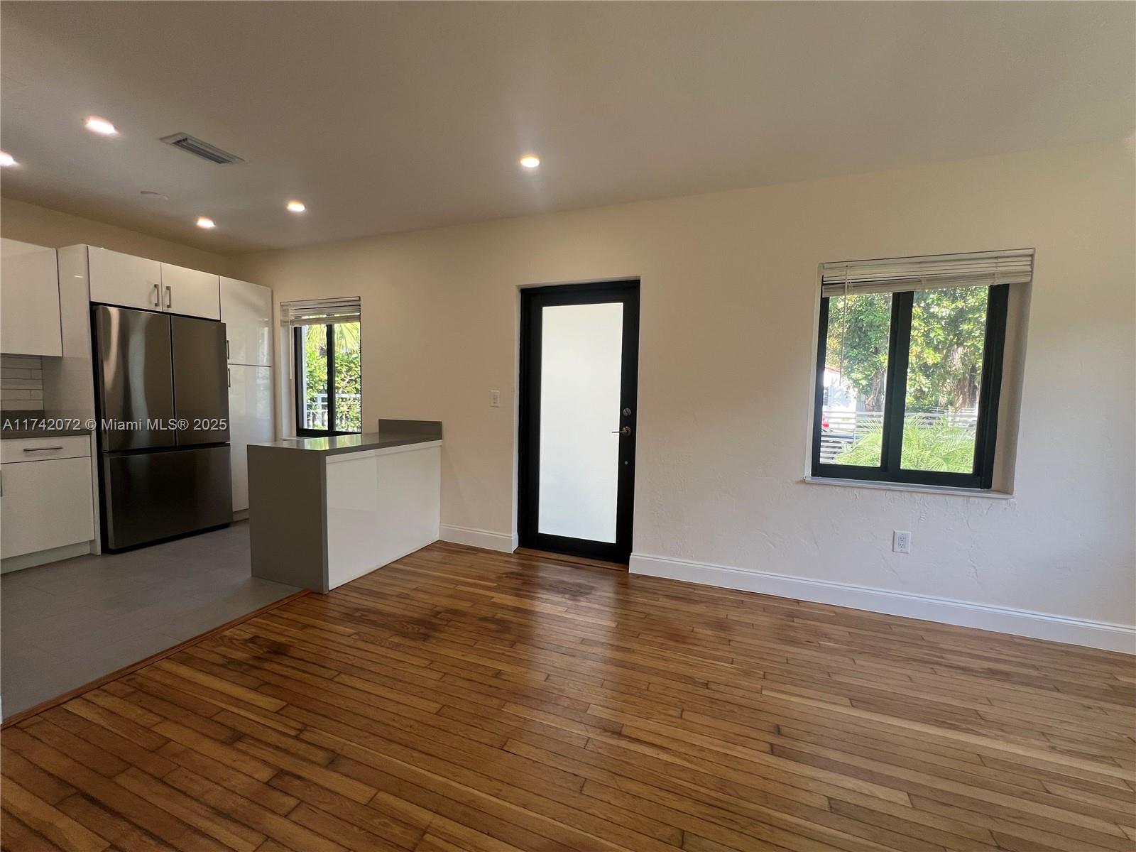 3764 Southwest 27th Lane, Unit 3764 Miami, FL 33134 - Photo 10 of 16