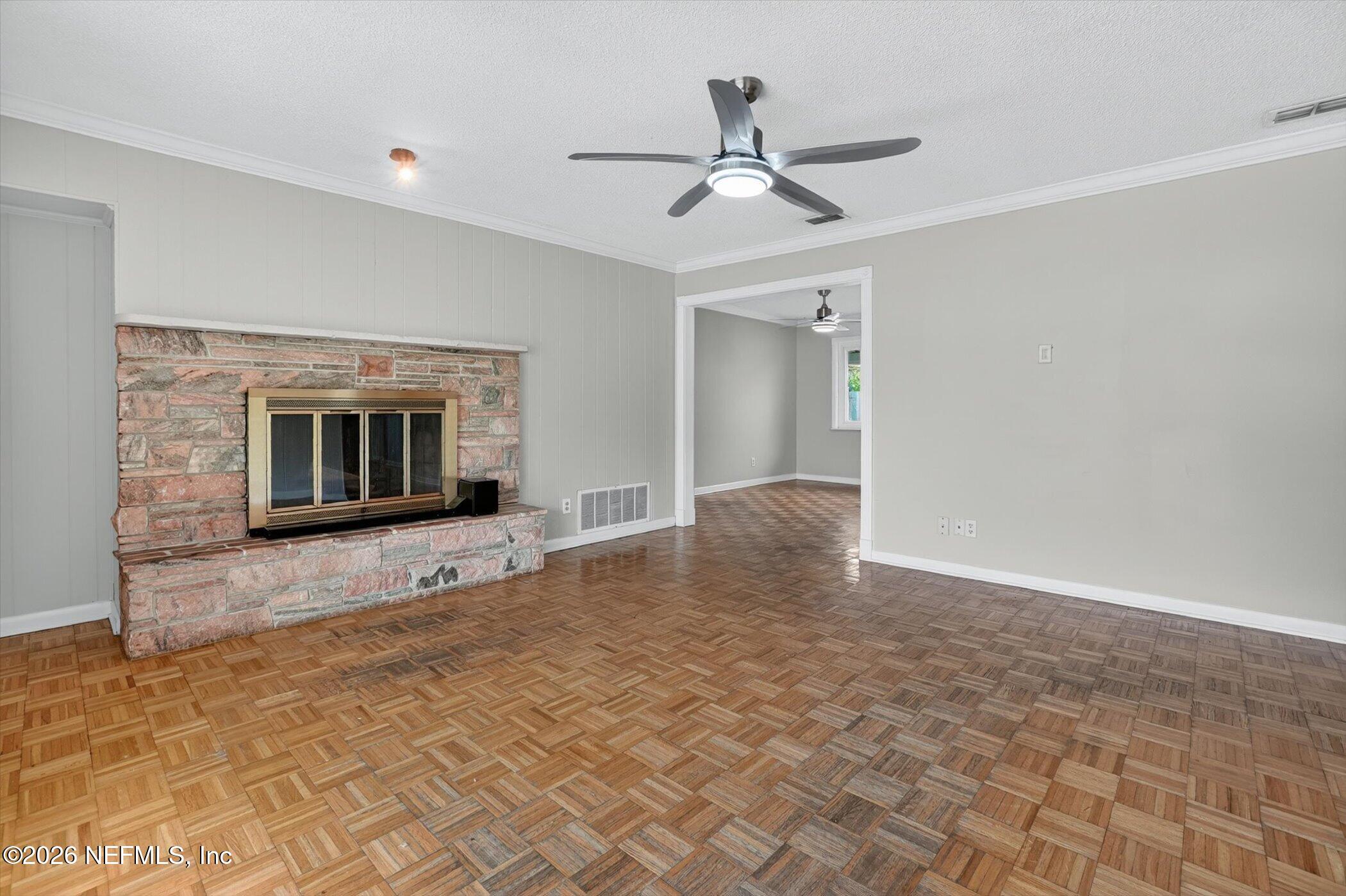 5549 Hickson Road Jacksonville, FL 32207 - Photo 7 of 40 08-5549-Hickson-Rd-Jacksonville-FL-32207