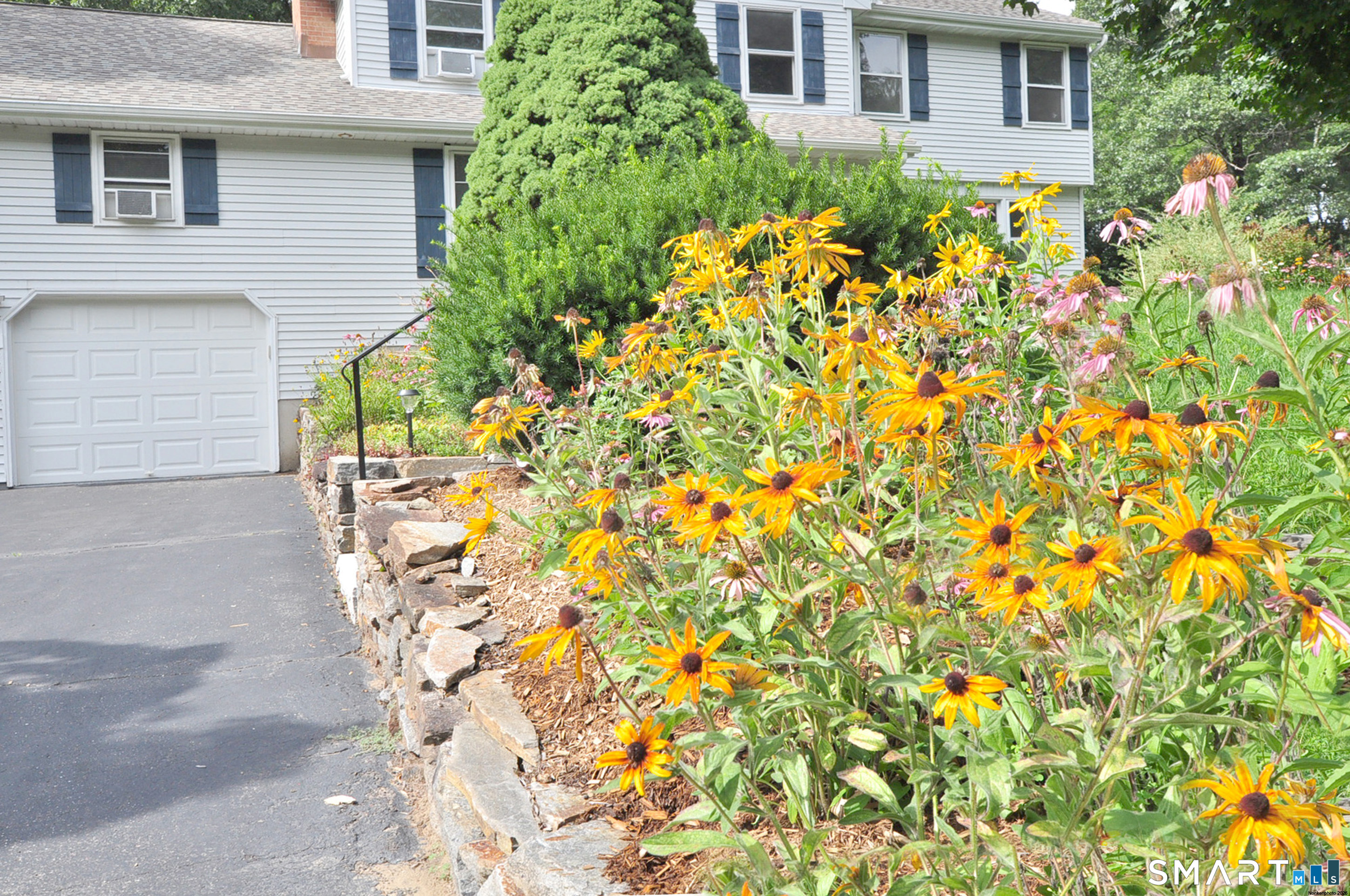 117 Hollow Brook Road Windsor, CT 06095 - Photo 3 of 40 Gorgeous gardens