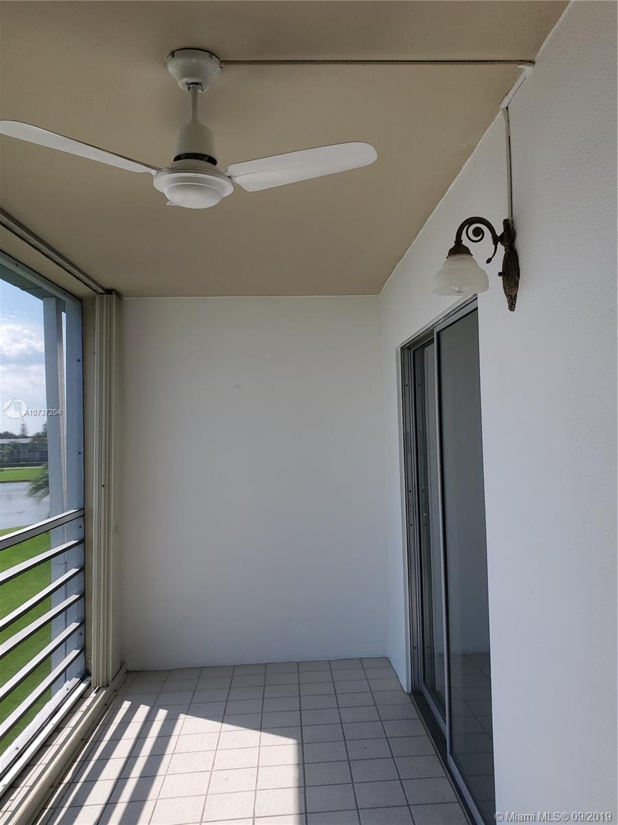 4022 Exeter, Unit 4022 Boca Raton, FL 33434 - Photo 14 of 17