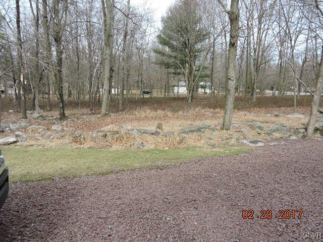 342 Brier Crest Road Blakeslee, PA 18610 - Photo 14 of 15 Property