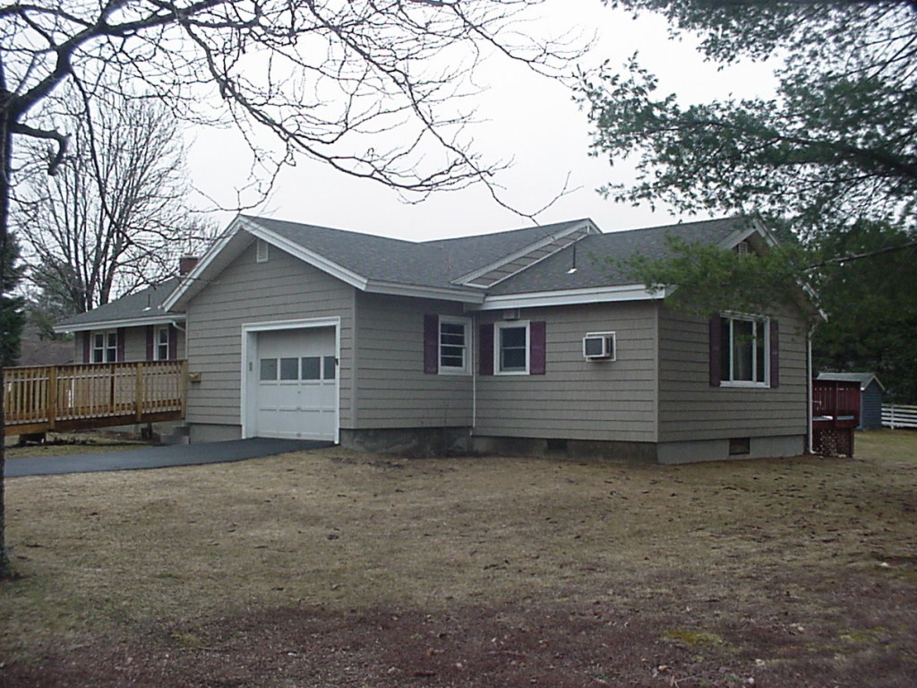 118 Bushey Road Pittsfield, MA 01201 - Photo 2 of 15 front