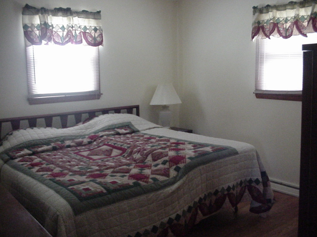 118 Bushey Road Pittsfield, MA 01201 - Photo 11 of 15 bedroom 1
