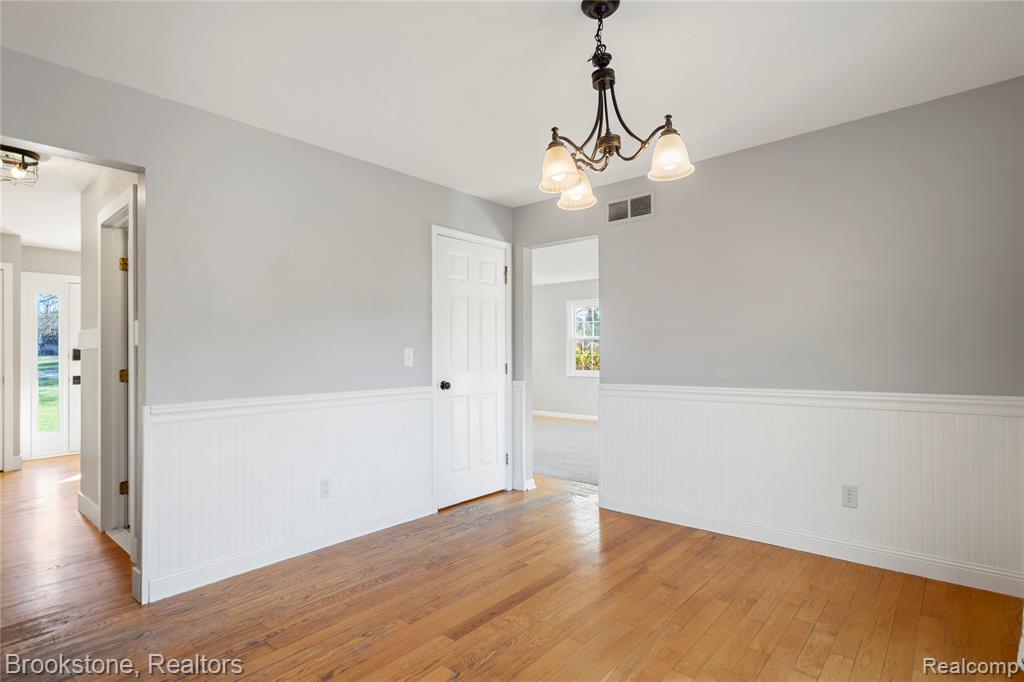 6189 Hall Road Dryden, MI 48428 - Photo 14 of 59