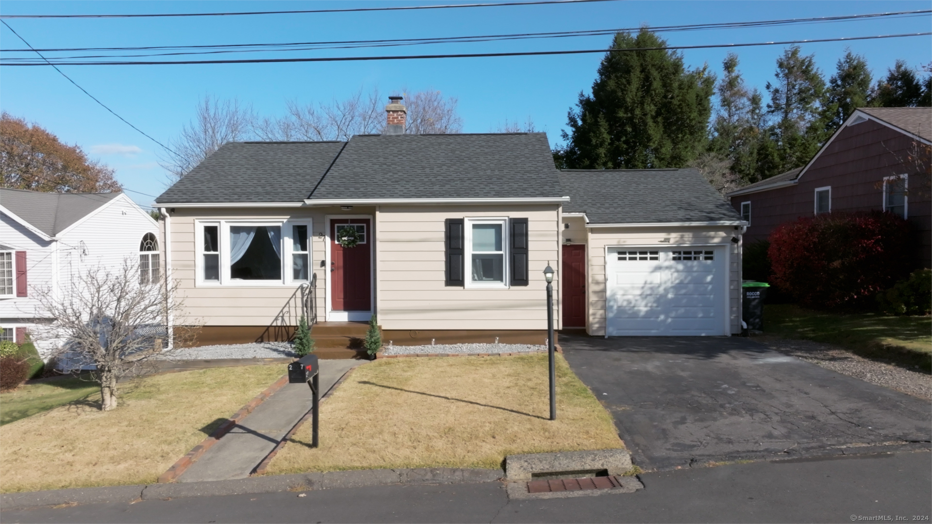 27 Ridgeway Avenue Watertown, CT 06779 - Photo 1 of 1 Gallery Image 1
