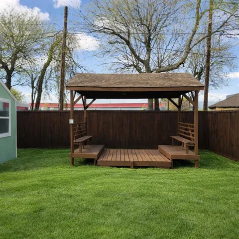 $2,650 | 2744 Ryan Avenue, Fort Worth, TX 76110