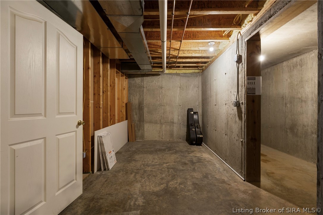 2206 Hebron Church Road Henryville, IN 47126 - Photo 44 of 67