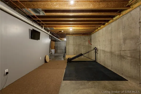 $485,000 | 2206 Hebron Church Road, Henryville, IN 47126