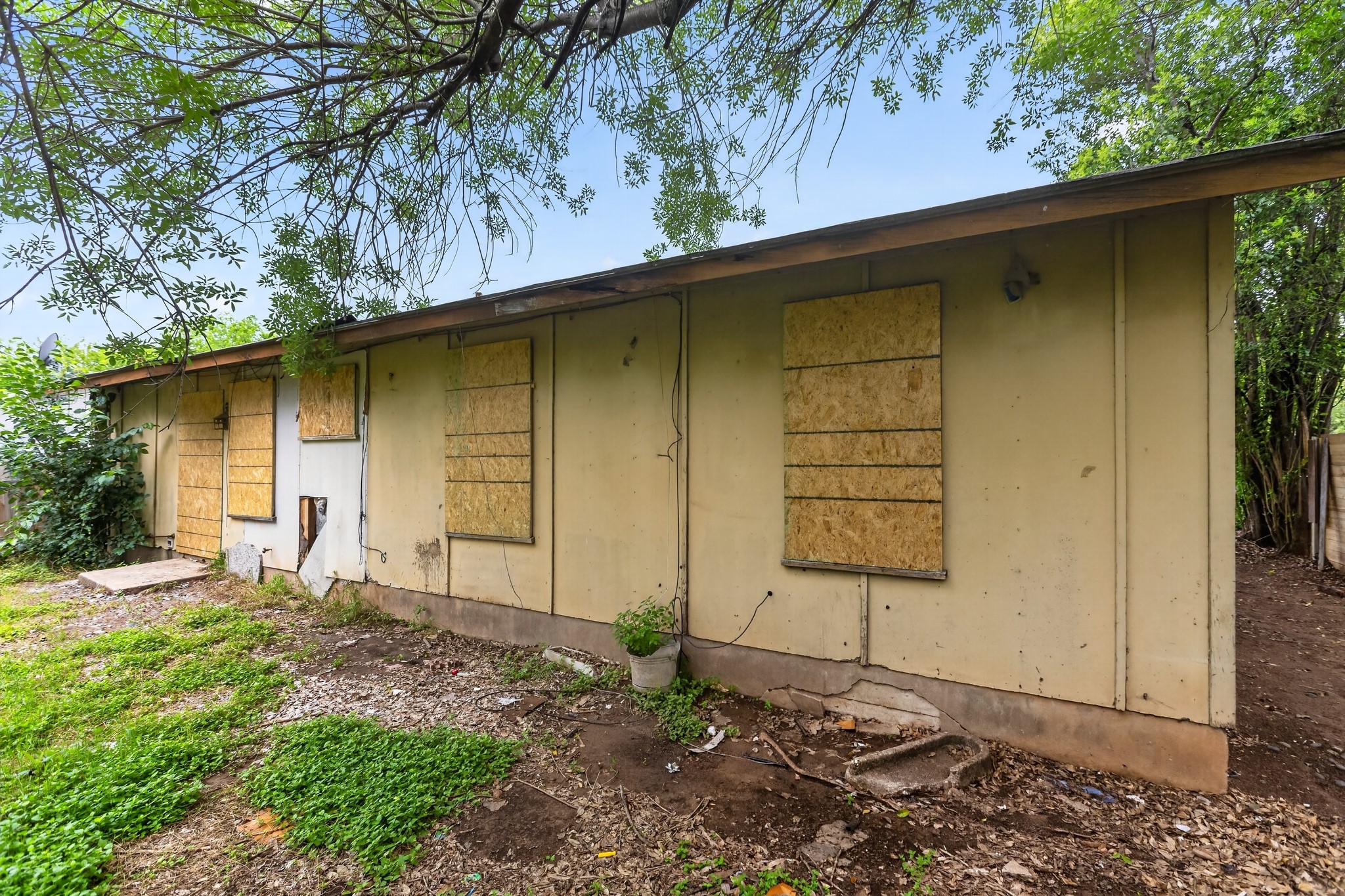 1003 Arthur Stiles Road Austin, TX 78721 - Photo 27 of 30