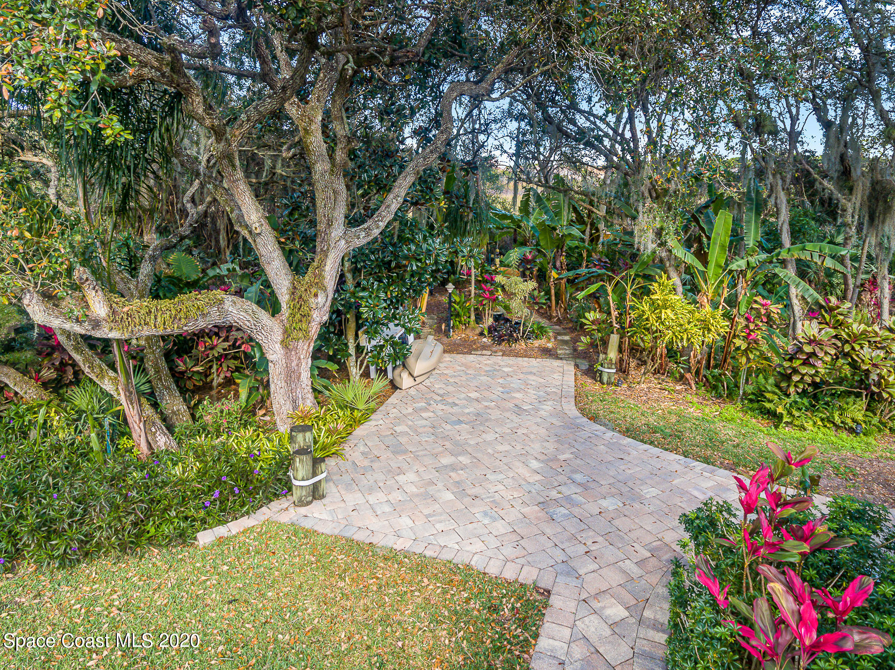 4333 Long Lake Road Melbourne, FL 32934 - Photo 9 of 47 DJI_0113-Edit