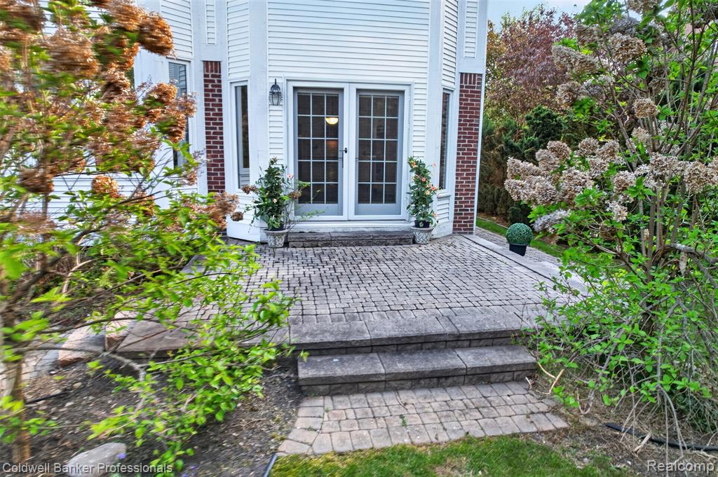 1357 Kentfield Drive Rochester, MI 48307 - Photo 47 of 71