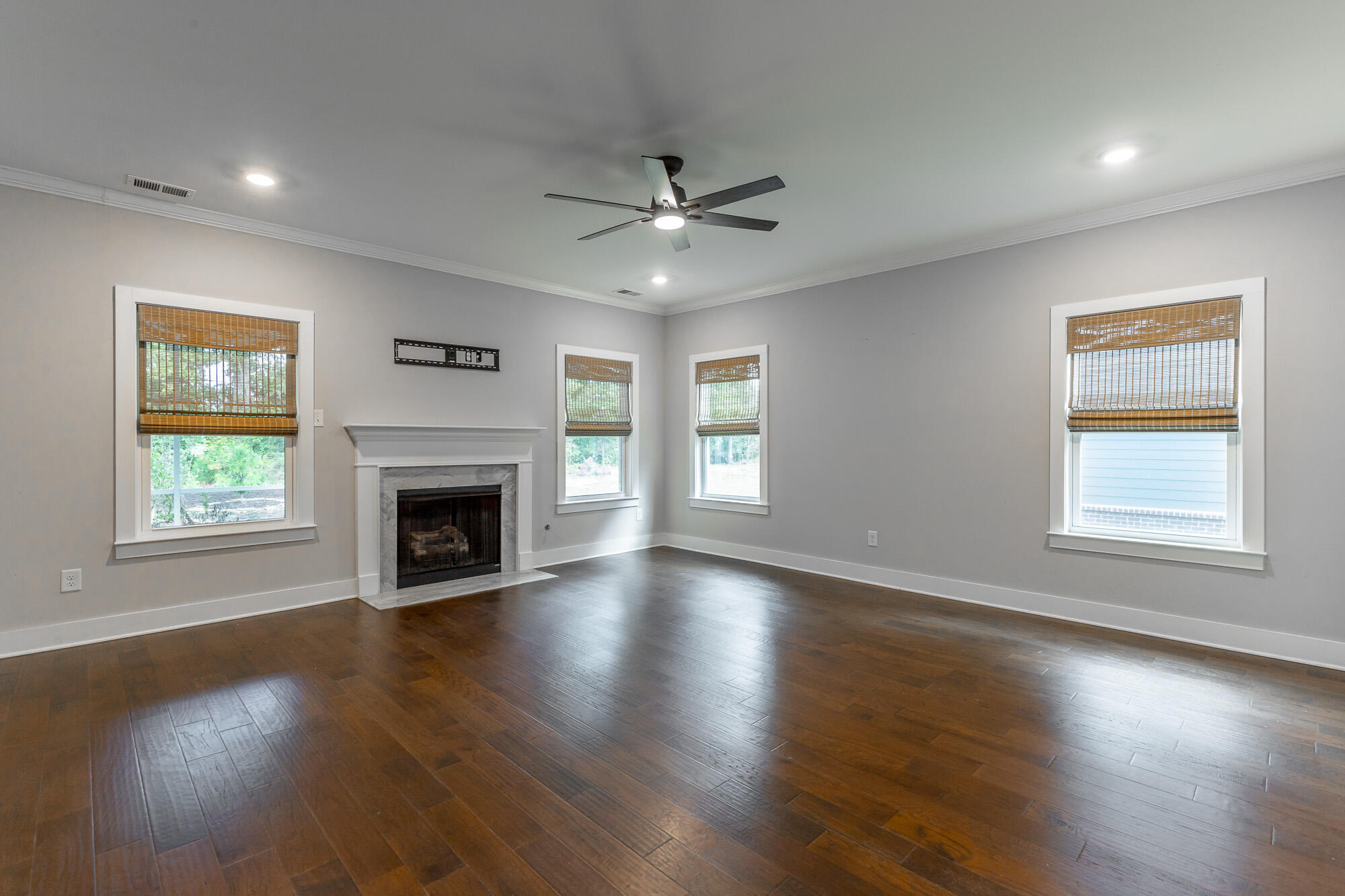 1502 Buttonwood Loop Chattanooga, TN 37421 - Photo 19 of 44 1502 Buttonwood Loop Interior Reshoot HD