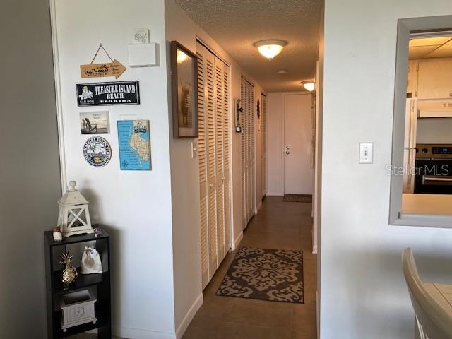 4575 Cove Circle, Unit 505 St. Petersburg, FL 33708 - Photo 6 of 24