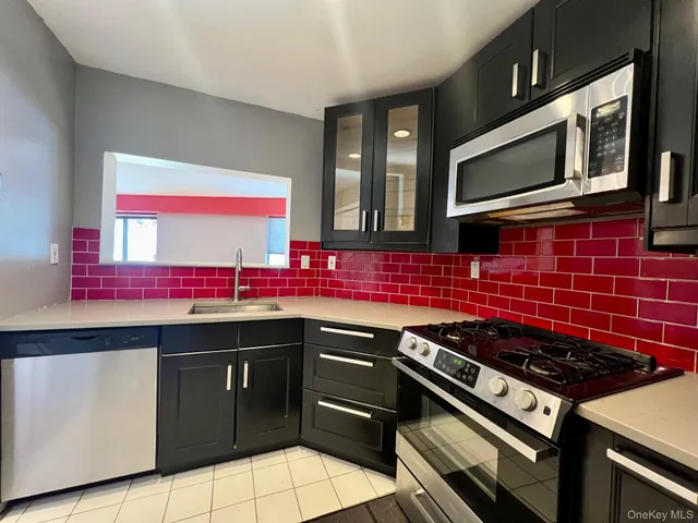 $655,000 | 24 Ray Place, Unit 14, Scarsdale, NY 10583