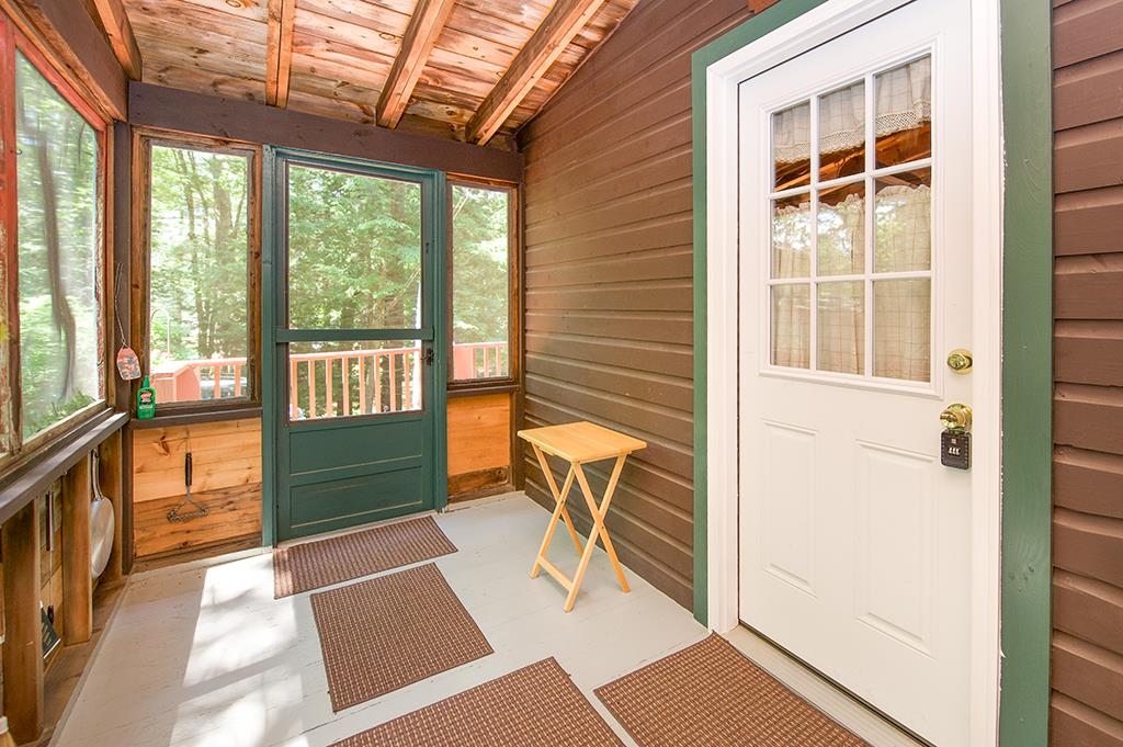 24 Showell Pond Road Sandown, NH 03873 - Photo 11 of 30 Gallery Image 11