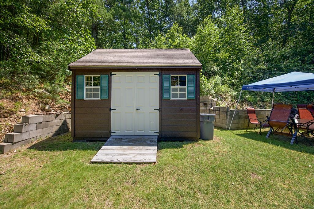 24 Showell Pond Road Sandown, NH 03873 - Photo 8 of 30 Gallery Image 8