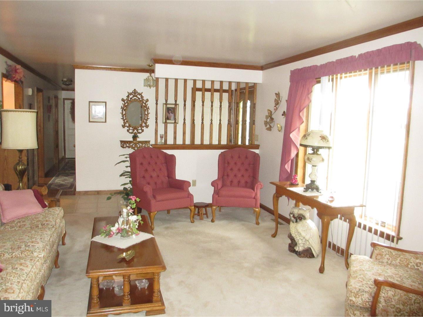 154 Cemetery Road Nottingham, PA 19362 - Photo 13 of 19 Living Room