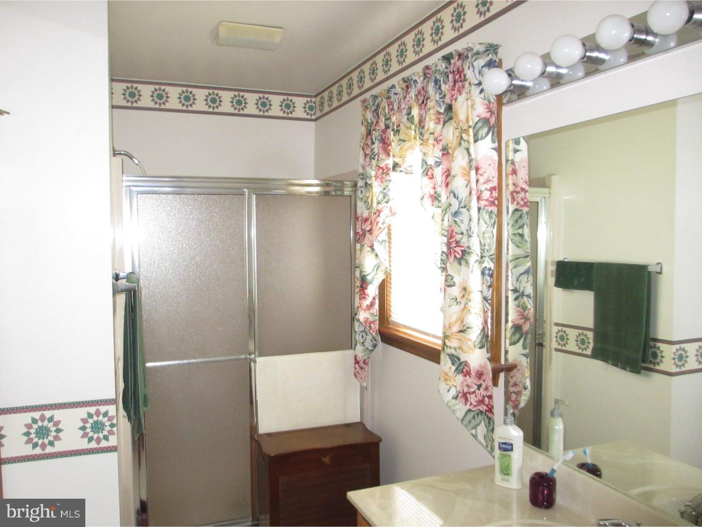 154 Cemetery Road Nottingham, PA 19362 - Photo 17 of 19 Bedroom - Main