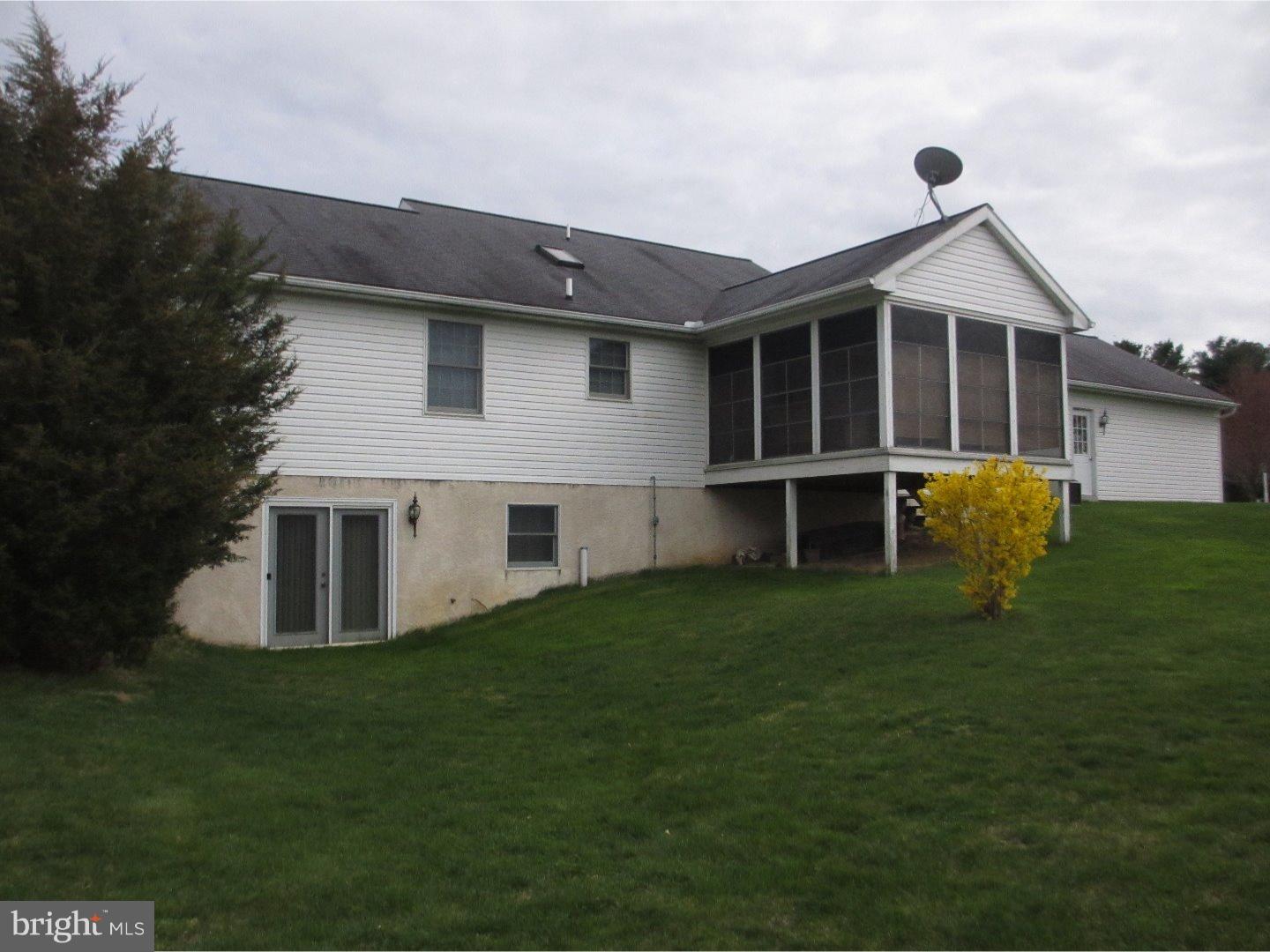 154 Cemetery Road Nottingham, PA 19362 - Photo 5 of 19 Exterior Back