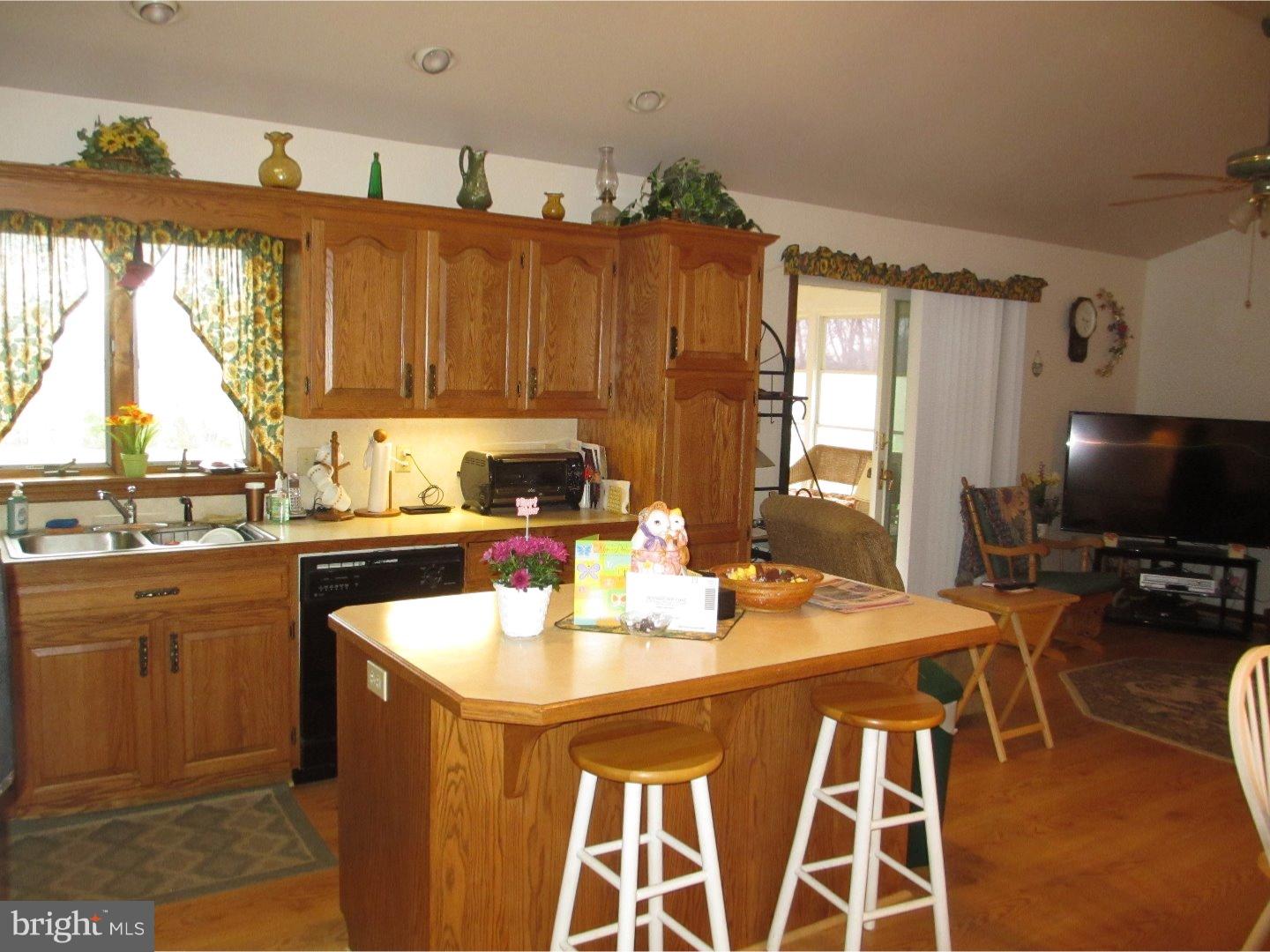 154 Cemetery Road Nottingham, PA 19362 - Photo 10 of 19 Kitchen