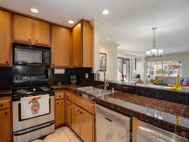 6757 Friars Road, Unit 47 San Diego, CA 92108 - Photo 7 of 25 Gallery Image 7