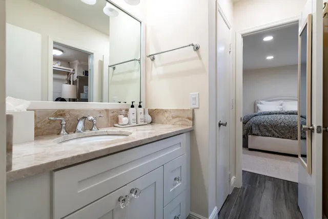 a view of walk in closet