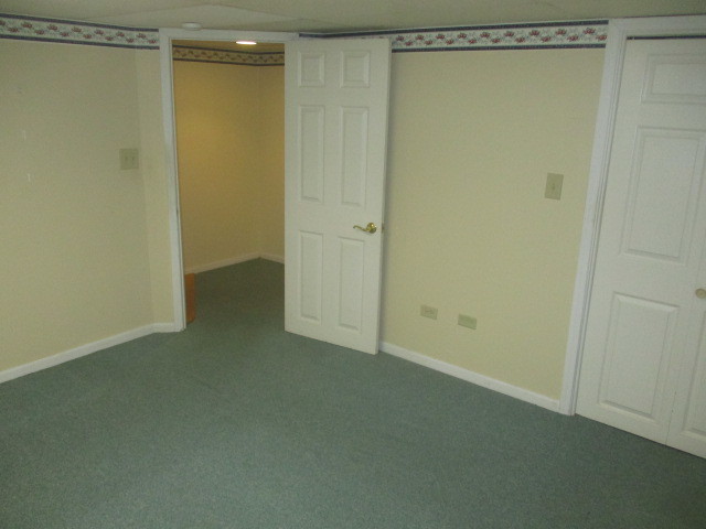 1901 Calla Drive Joliet, IL 60435 - Photo 22 of 27 a view of an empty room