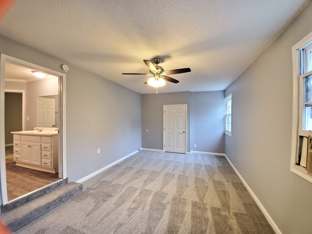 139 Pipeline Road Aiken, SC 29801 - Photo 9 of 17