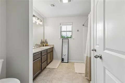 $375,000 | 808 Dandelion Drive, Westwego, LA 70094