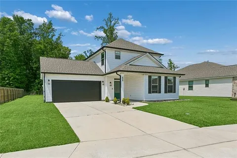 $375,000 | 808 Dandelion Drive, Westwego, LA 70094