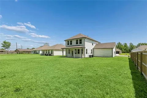 $375,000 | 808 Dandelion Drive, Westwego, LA 70094