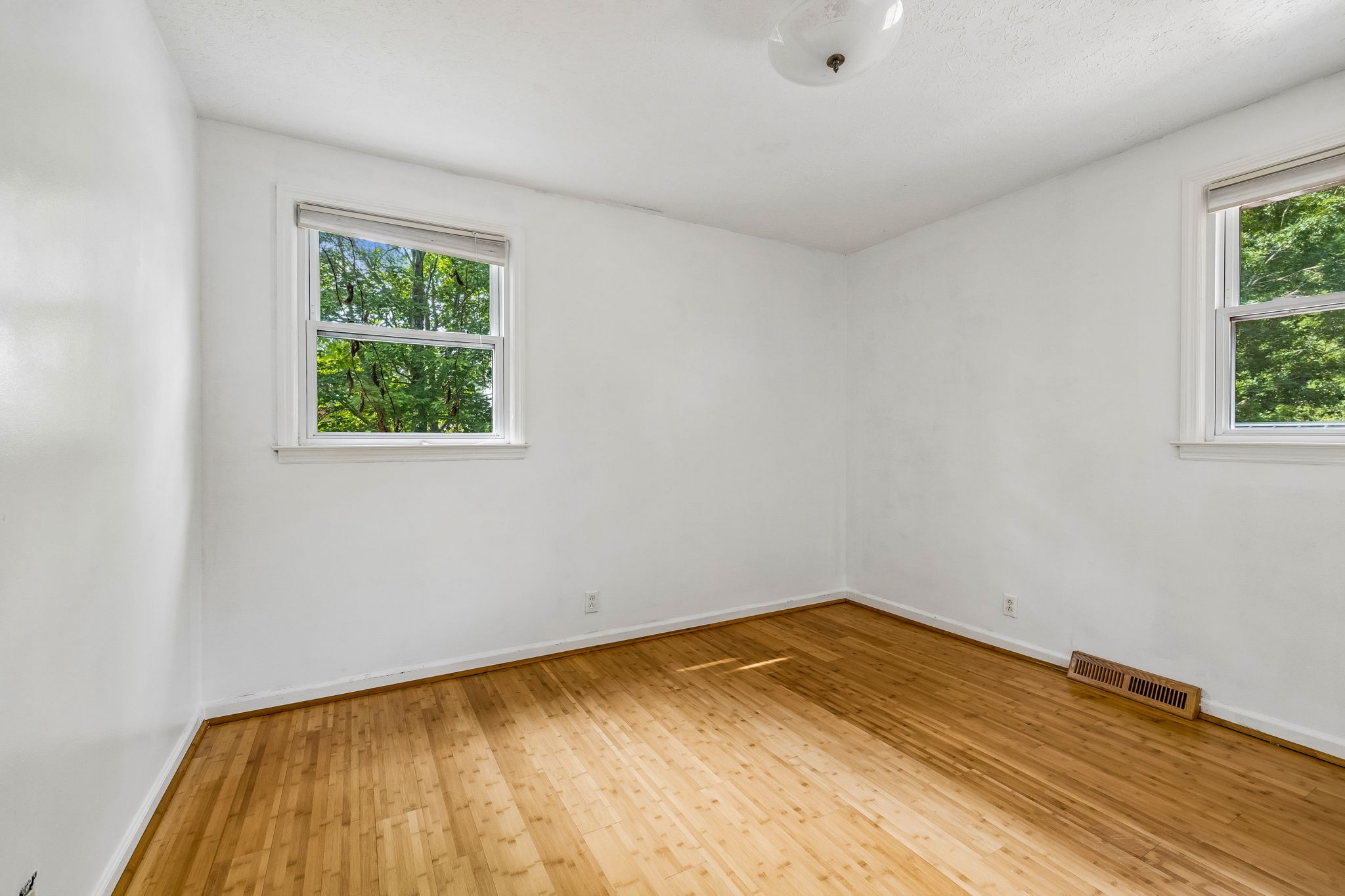 2009 Wolfe Road White Bluff, TN 37187 - Photo 20 of 41 Gallery Image 20