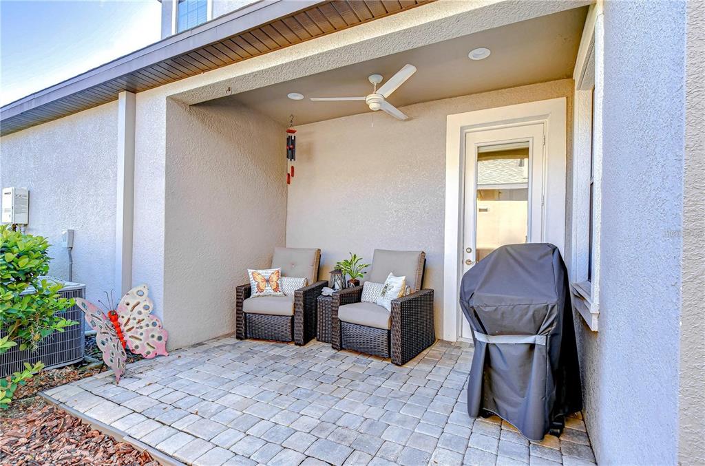 5703 Colony Glen Road Lithia, FL 33547 - Photo 41 of 53 a living room with furniture and a window