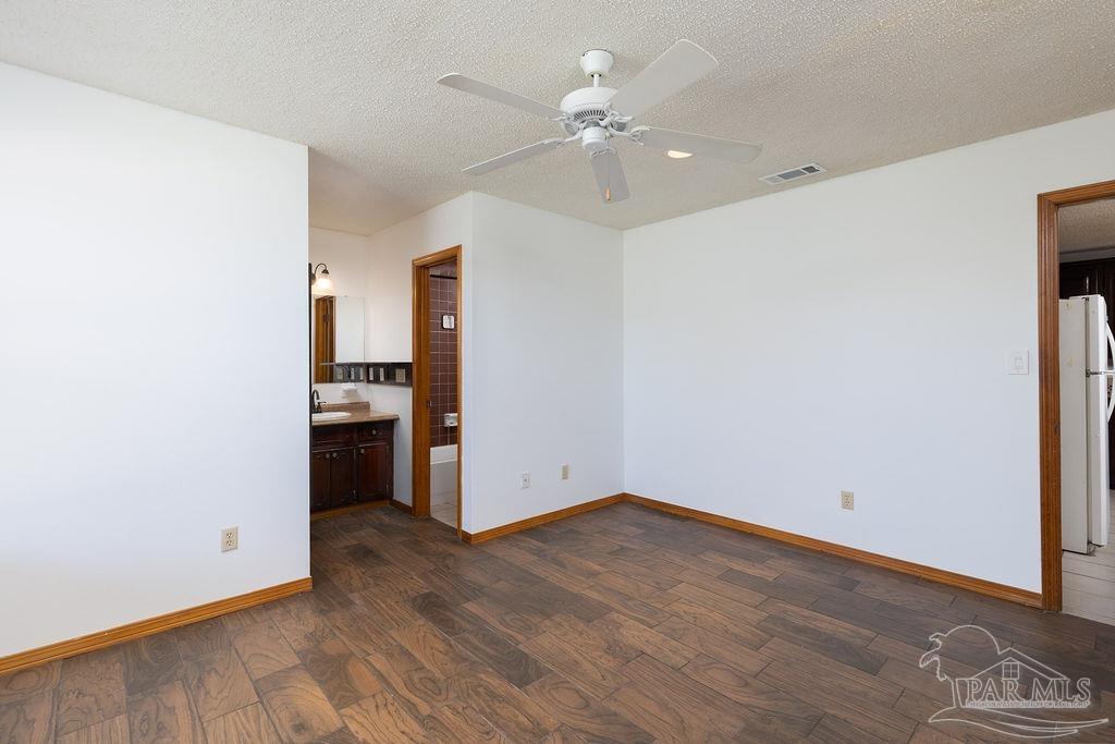 2140 Pompano Road Cantonment, FL 32533 - Photo 12 of 29 Gallery Image 12