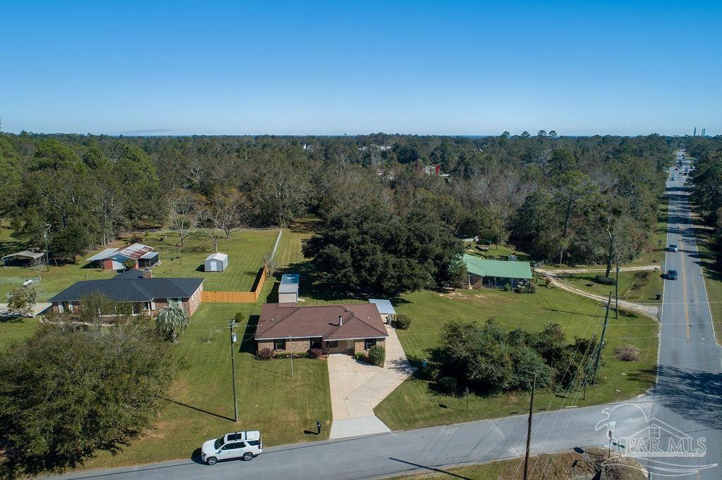 2140 Pompano Road Cantonment, FL 32533 - Photo 27 of 29 Gallery Image 27