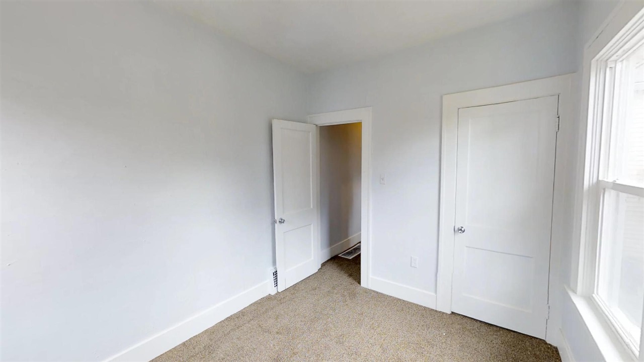 1421 Spring Street Fort Wayne, IN 46808 - Photo 13 of 25 Gallery Image 13