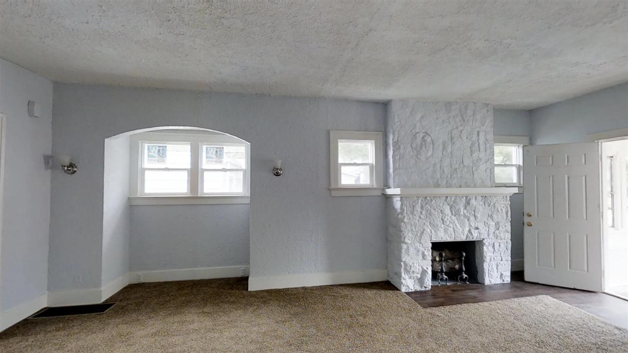 1421 Spring Street Fort Wayne, IN 46808 - Photo 14 of 25 Gallery Image 14