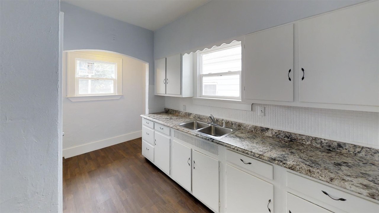 1421 Spring Street Fort Wayne, IN 46808 - Photo 6 of 25 Gallery Image 6