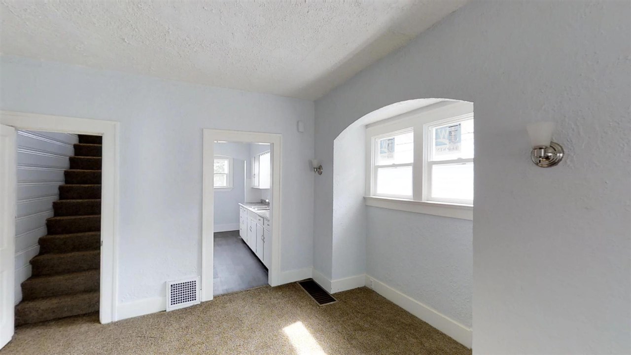 1421 Spring Street Fort Wayne, IN 46808 - Photo 8 of 25 Gallery Image 8