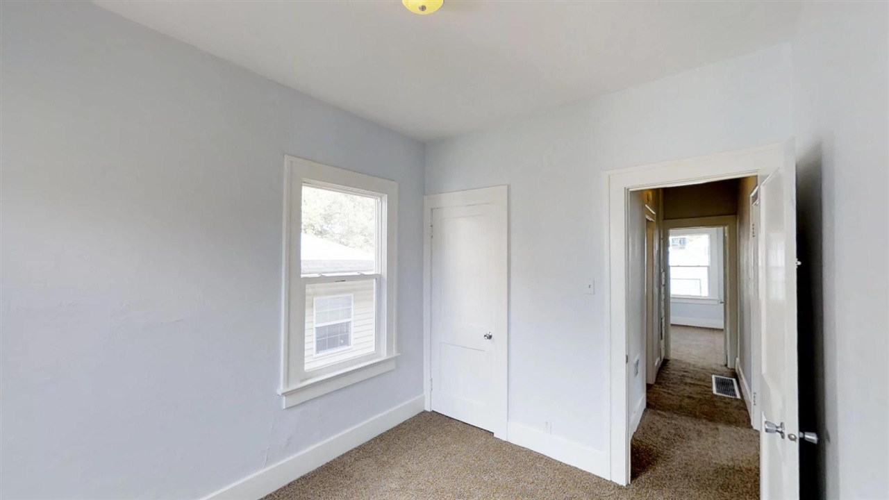 1421 Spring Street Fort Wayne, IN 46808 - Photo 10 of 25 Gallery Image 10