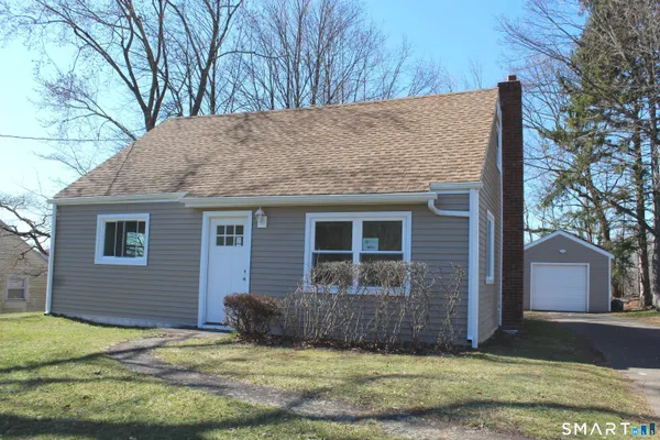 $369,900 | 52 Glen Haven Road, New Haven, CT 06513