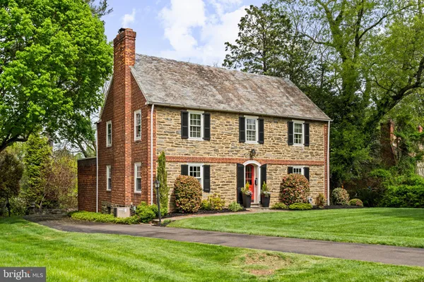 $825,000 | 7901 Cobden Road, Glenside, PA 19038