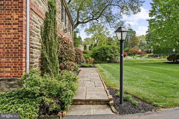$825,000 | 7901 Cobden Road, Glenside, PA 19038